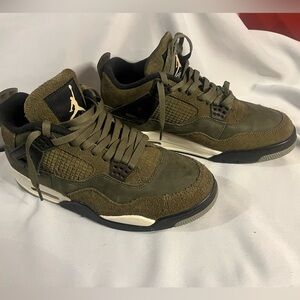Men’s Air Jordan 4 Retro SE Craft Medium Olive Size 10